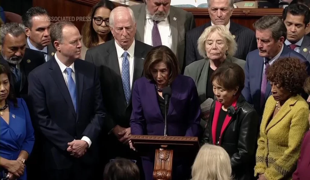 Women in the Senate remember Feinstein as a fighter and friend.